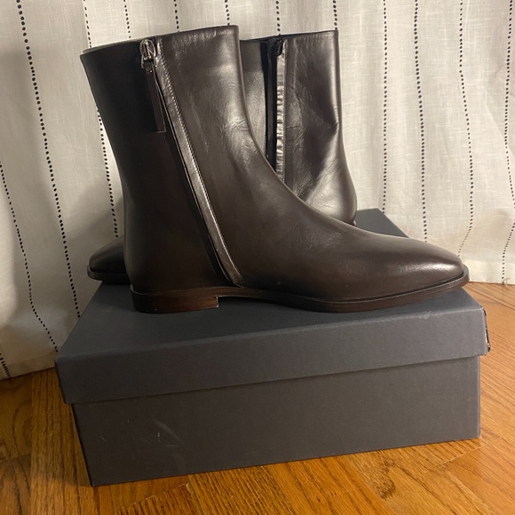 NW THEORY Phacel Leather Bootie - Picture 1 of 3